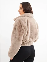 Dámská kožešinová bomber bunda s límcem a kapsami fango Dámská kožešinová bomber bunda s límcem a kapsami fango