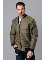 Prošívaná pánská bunda typu "bomber" v khaki barvě model 18344859 - J.STYLE Prošívaná pánská bunda typu "bomber" v khaki barvě model 18344859 - J.STYLE