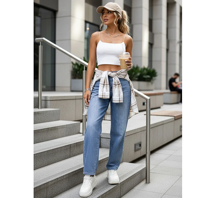 Dámske baggy modré džínsy s opaskom FashionStreet UY2945