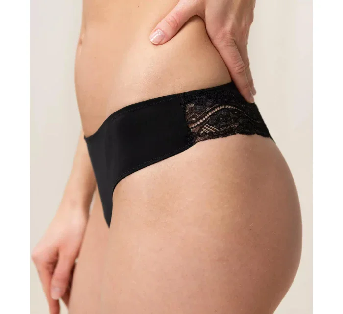 Tangá Lovely Micro Brazilian String čierna - TRIUMPH