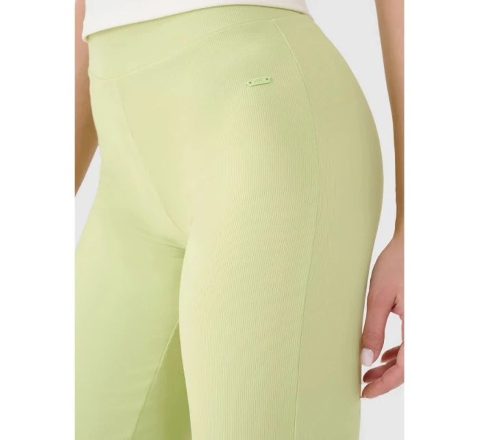 Dámske rýchloschnúce tréningové nohavice 4F 4FRSS25TFTRF1037-42S dámske Dámske rýchloschnúce tréningové nohavice 4F 4FRSS25TFTRF1037-42S dámske