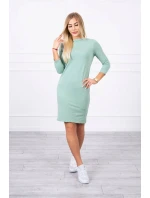 Klasické tmavě mátové šaty Klasické tmavě mátové šaty