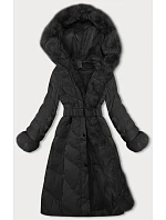 Černá dámská zimní bunda s páskem model 21246680 - J.STYLE