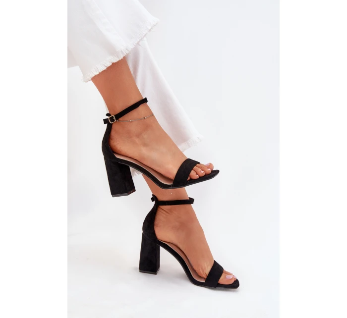 Sandały Damskie Na Słupku Z Eko Zamszu Czarne Elirae