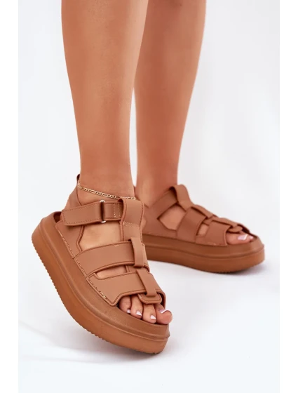 Sandále model 213169 Krok vo veľkom štýle