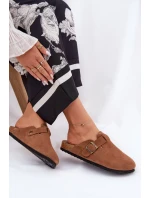 Semišové Klapky Dámské S Přezkou Big Star Hnědé model 21692025 - Big Star Shoes Semišové Klapky Dámské S Přezkou Big Star Hnědé model 21692025 - Big Star Shoes