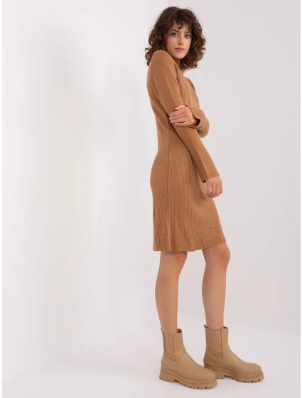 Sukienka BA SK model 19011789 camelowy - FPrice Sukienka BA SK model 19011789 camelowy - FPrice