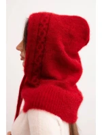 Dámská čepice s kapucí, šněrováním a copánkovým vzorem červená Dámská čepice s kapucí, šněrováním a copánkovým vzorem červená