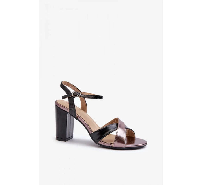 Sandále na podpätku model 198678 Krok vo veľkom štýle