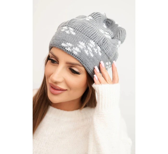 Dámská zimní čepice z vlny s krystaly model 21750432 grafitová - K-Fashion Dámská zimní čepice z vlny s krystaly model 21750432 grafitová - K-Fashion