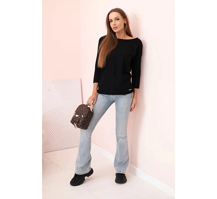 Dámska blúzka s lodičkovým výstrihom čierna Dámska blúzka s lodičkovým výstrihom čierna
