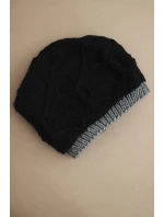 Dámská zimní čepice z vlny s vzorem černá + šedá model 21782991 - K-Fashion