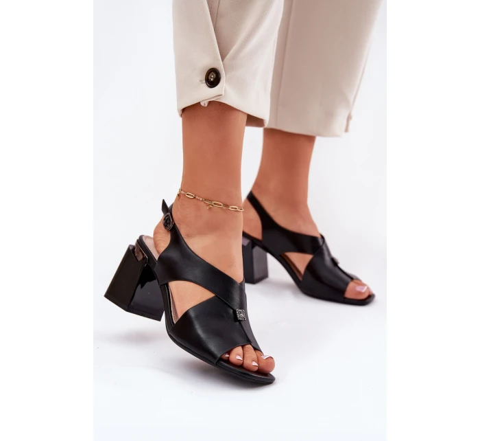 Elegantní Dámské Sandály Na Podpatku model 21695144 Černé - VINCEZA