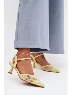 Sandále na podpätku model 225216 Vykročte štýlovo