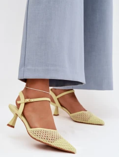 Sandále na podpätku model 225216 Vykročte štýlovo