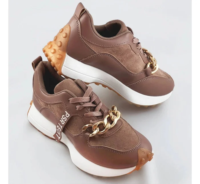 Hnědé sportovní boty s řetízkem model 17209361 Hnědé sportovní boty s řetízkem model 17209361