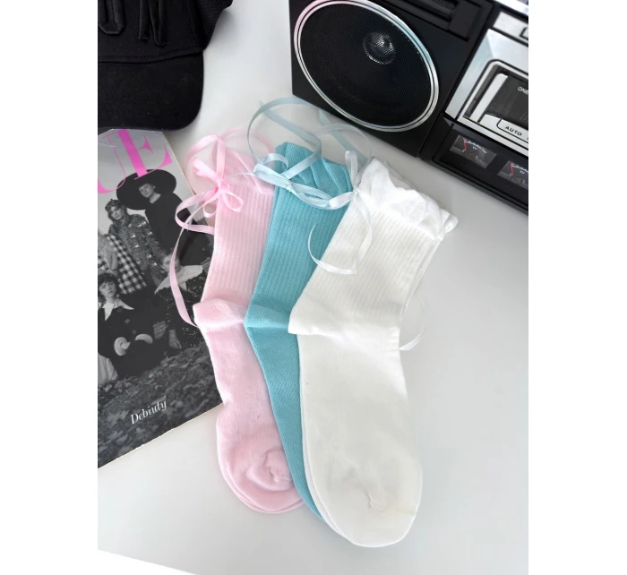 Ponožky Stripe with 3741 model 22021213 - Milena Ponožky Stripe with 3741 model 22021213 - Milena