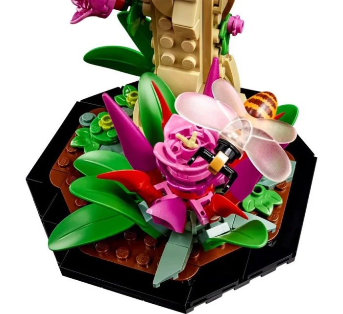 Kolekcia LEGO Ideas 21342 Hmyz