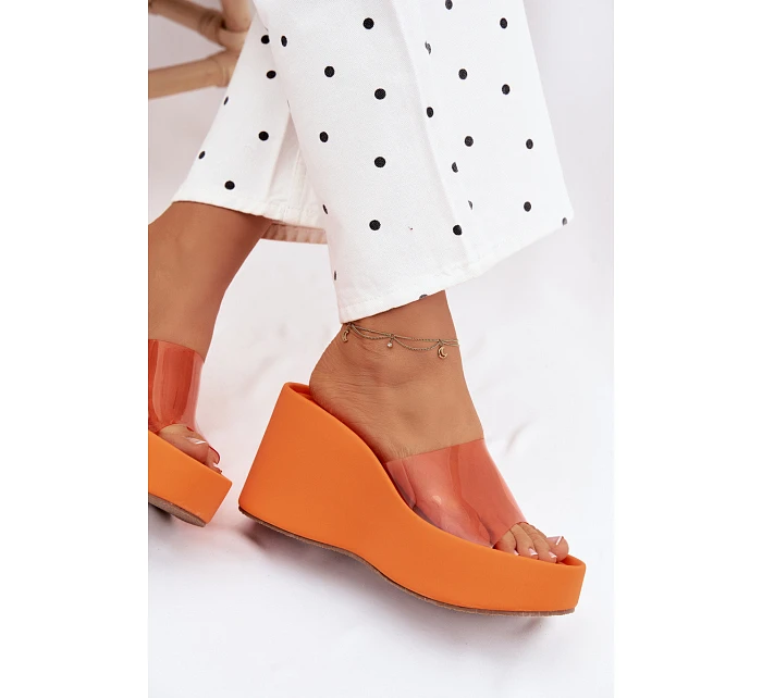 Dámské nazouváky na platformě s průhledným páskem Oranžové Zolretia