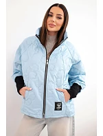 Dámska jarná prešívaná bunda s ozdobným potlačou a zipsom modrá