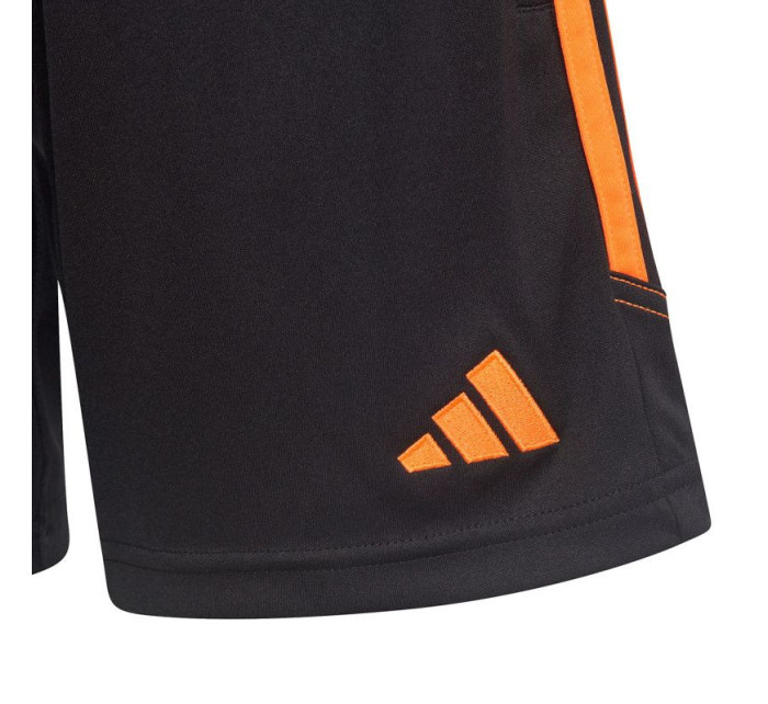 Klubové tréningové šortky adidas Tiro 23 pre juniorov HZ0188