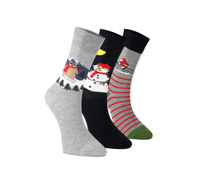 Vianočné unisex ponožky ako darček - sada 3 párov mix farieb Vianočné unisex ponožky ako darček - sada 3 párov mix farieb