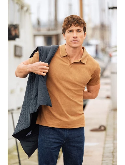 Scarsdale Vest Men Pánská prošívaná vesta model 22453940 black - James Harvest