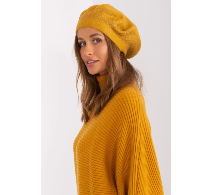 Model rádia 208247 AT Model rádia 208247 AT