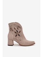 Semišové dámské kotníčkové boty na podpatku  Cappuccino model 21713248 - Zazoo