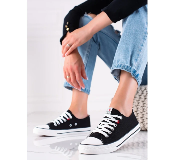 Jedinečné černé tenisky dámské bez podpatku Jedinečné černé tenisky dámské bez podpatku