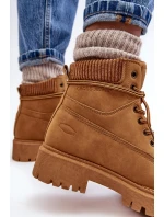 Damskie Ocieplane Trapery Camel Cross Jeans MM2R4011C