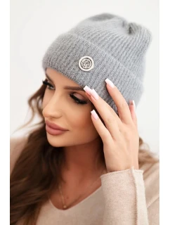 Dámska zimná čiapka s ozdobným gombíkom tmavosivá