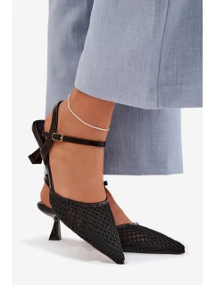 Sandále na podpätku model 225214 Vykročte štýlovo