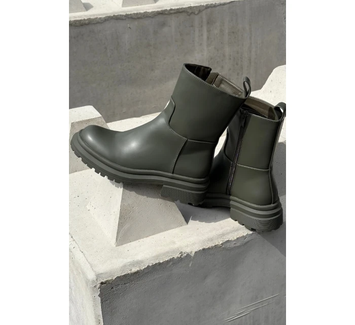 Dámské kotníkové boty na platformě a plochém podpatku Zelené model 21707361 - Boto