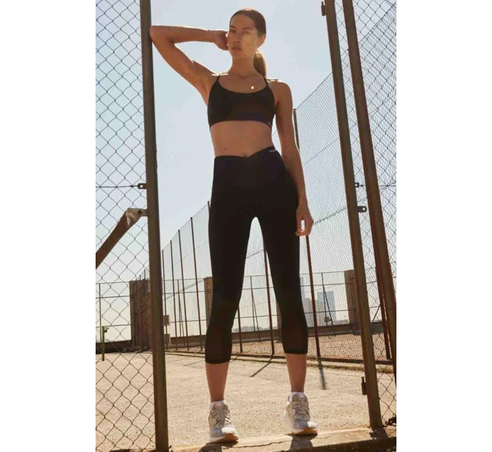 Ysabel Mora 70850 farba:čierna Ysabel Mora 70850 farba:čierna