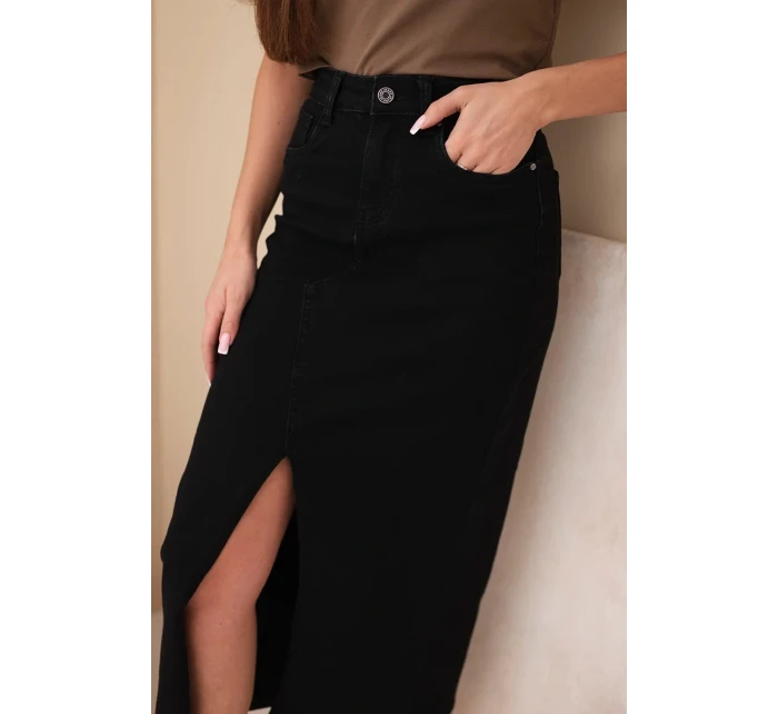 Dámske úzke džínsy s vysokým pásom a opaskom M.sara beige Dámske úzke džínsy s vysokým pásom a opaskom M.sara beige