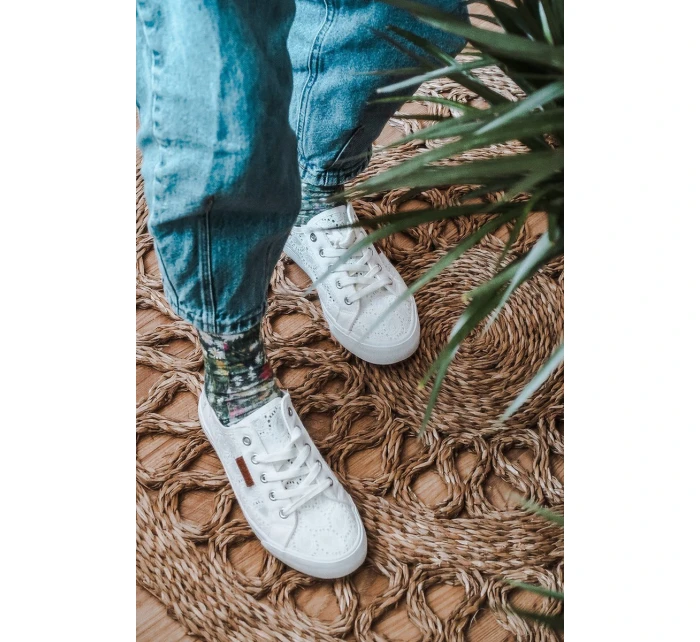 Dámské Krajkové Tenisky BIG STAR model 21546365 Bílé - Big Star Shoes