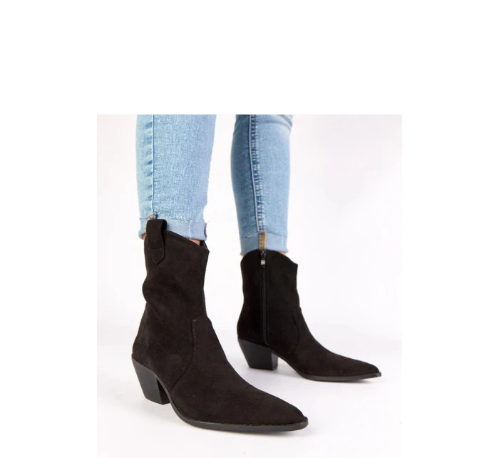 Topánky na podpätku model 222050 Solea Topánky na podpätku model 222050 Solea