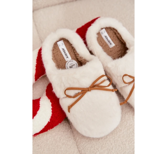 Kožešinové bačkory s mašlí ecru Minella Kožešinové bačkory s mašlí ecru Minella