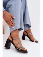 Černé dámské sandály na podpatku s pásky a model 22027990 - Boto