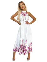 Bílé dámské plisované saténové maxi šaty se vzorem květů model 21883672 - numoco basic