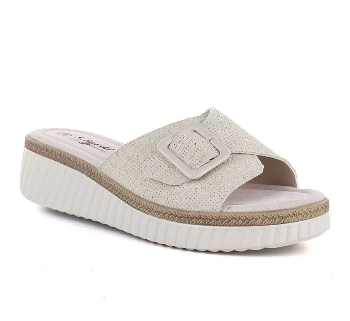 Dámske kožené žabky na platforme béžovej farby S.Barski 7002