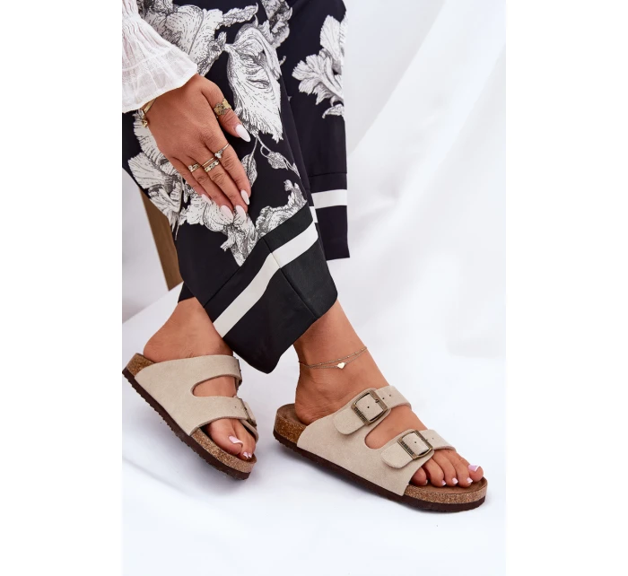 Dámské Zamszové Klapky S Přezkami Big Star model 21692074 Béžové - Big Star Shoes Dámské Zamszové Klapky S Přezkami Big Star model 21692074 Béžové - Big Star Shoes