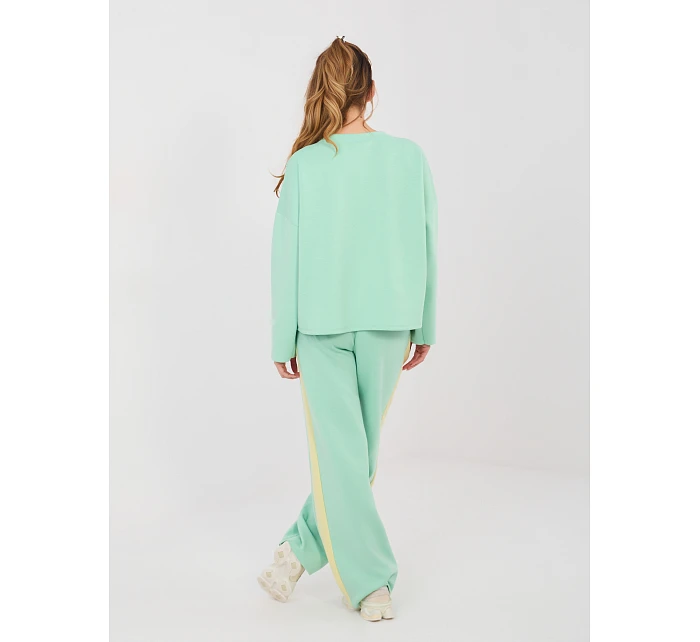 IT DR tepláky 22220.88 svetlozelená IT DR tepláky 22220.88 svetlozelená