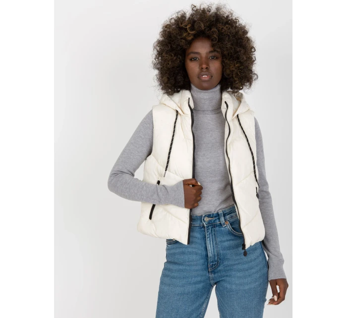 Vesta NM KZ H 927/11.84 ecru