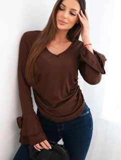 Dámska pruhovaná blúzka s výstrihom do V a volánikmi na rukávoch hnedá