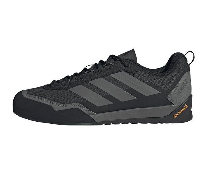 Boty Terrex Solo model 22060014 - ADIDAS Boty Terrex Solo model 22060014 - ADIDAS