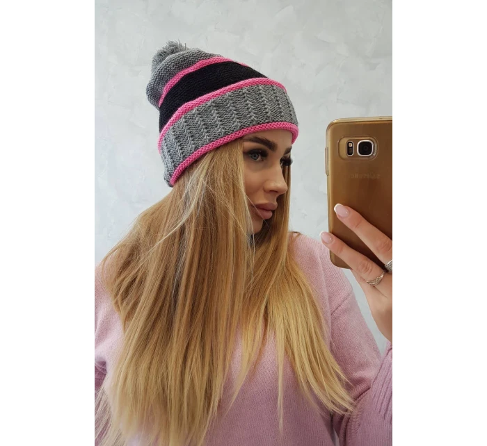 Dámská čepice Kinga K297 tmavě model 18751285 - K-Fashion Dámská čepice Kinga K297 tmavě model 18751285 - K-Fashion