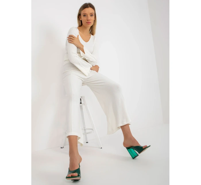 Kalhoty VI SP model 17814505 ecru - FPrice Kalhoty VI SP model 17814505 ecru - FPrice