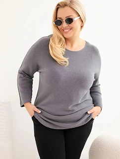 Dámsky sveter vo veľkosti plus size s lodkovým výstrihom, grafitová farba